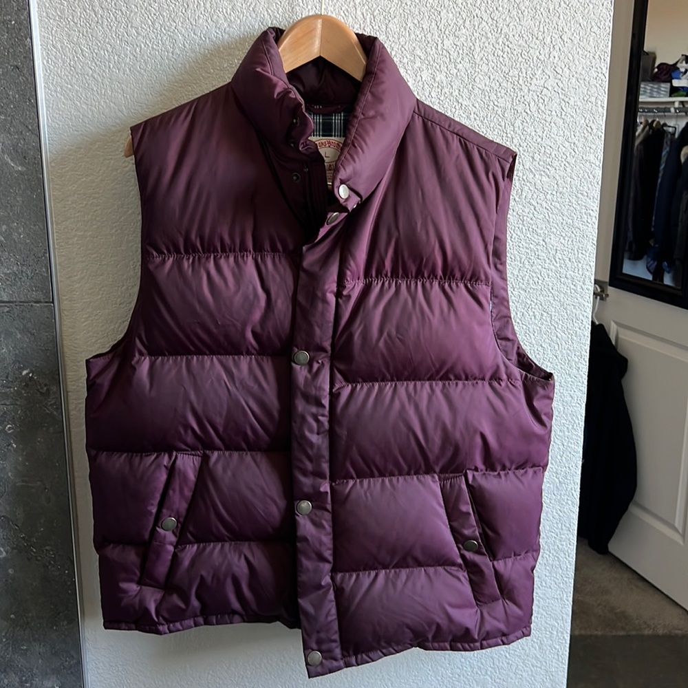 Brooks Brothers Puffer Vest - Size L